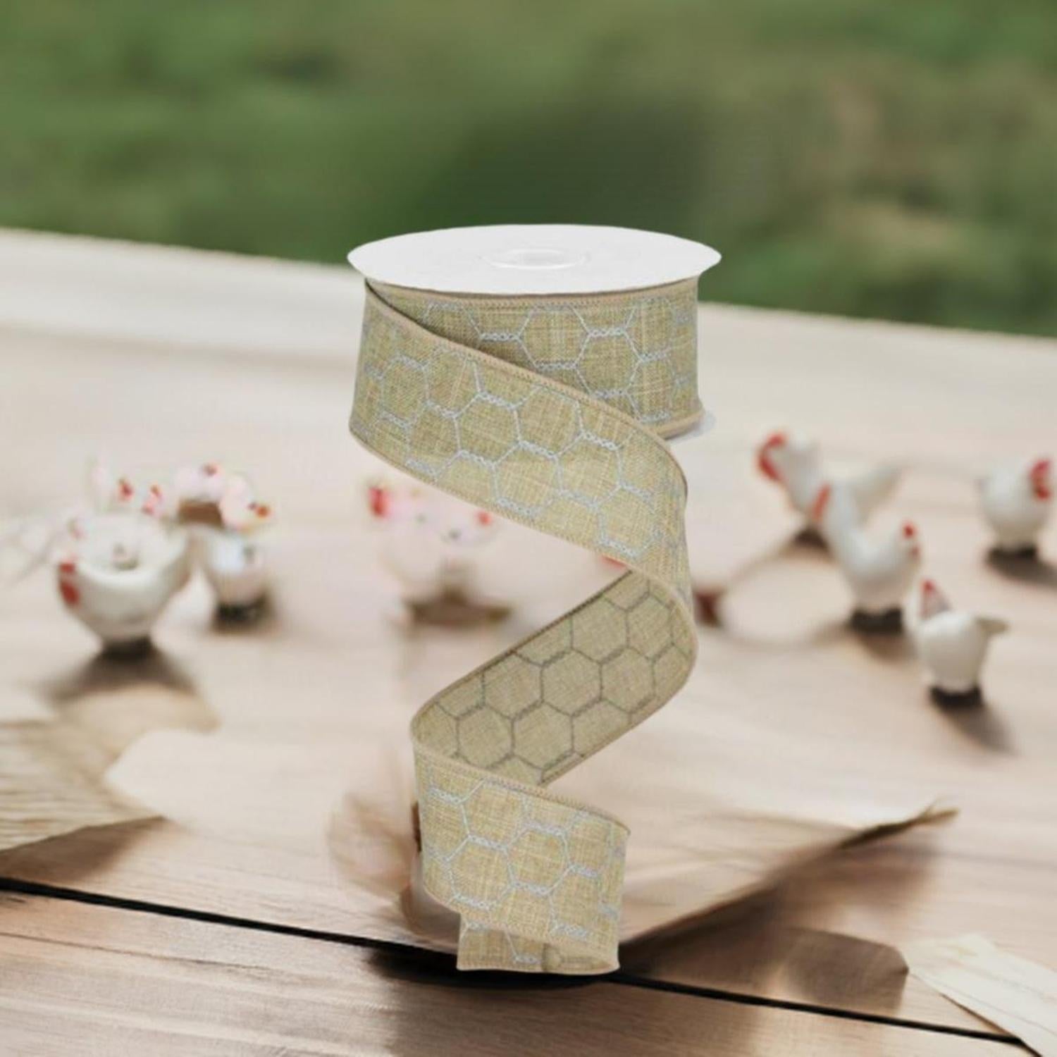 1.5" Chicken Wire Ribbon: Light Beige (10 Yards)
