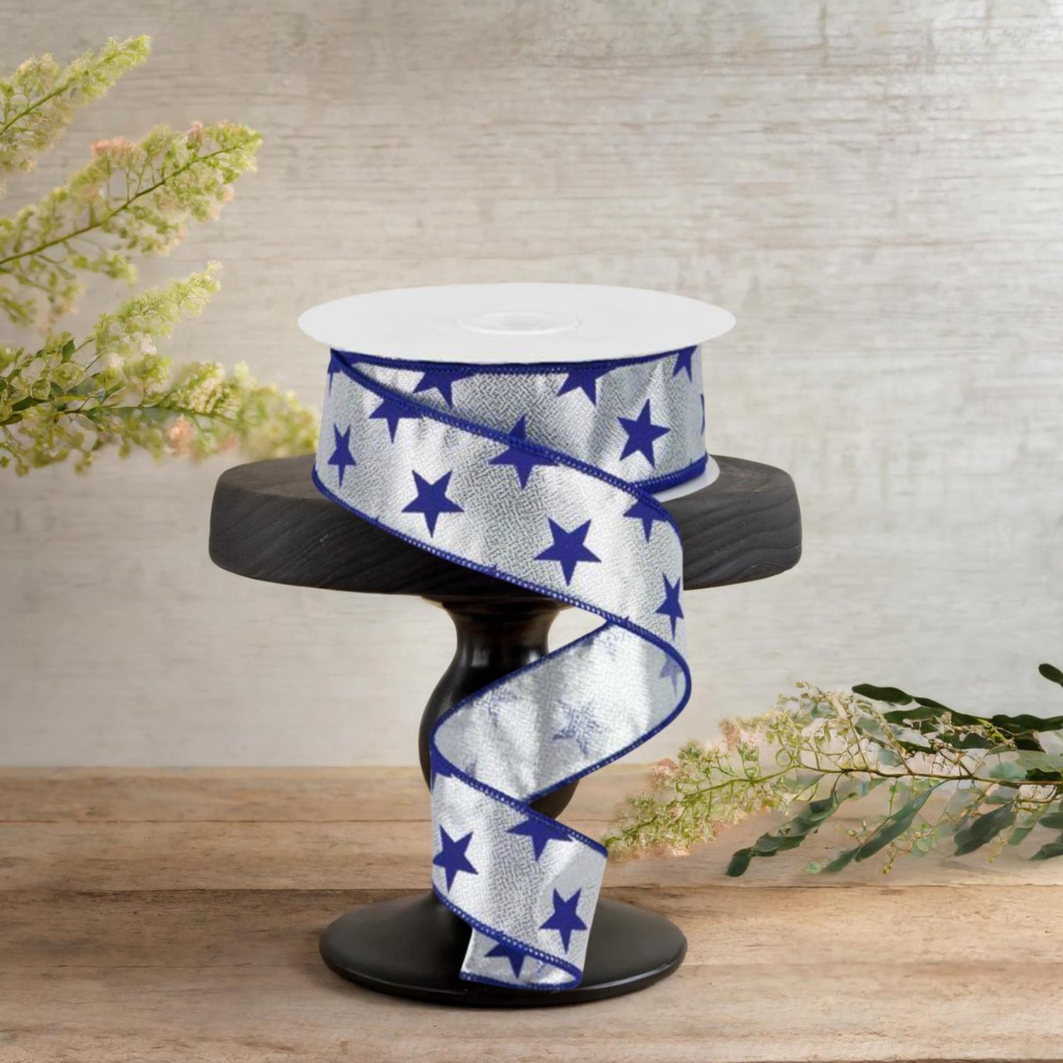 1.5" Stars on Metallic Ribbon: Silver (10 Yards)