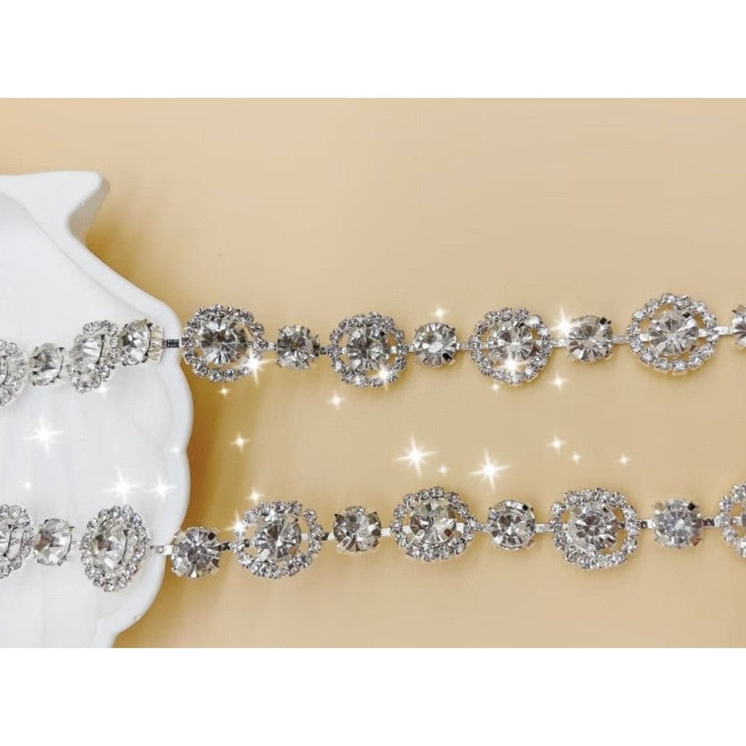 .59in Sparkling White Round Glass Rhinestone Chain (1 Yard)